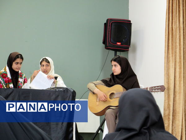 مرحله استانی جشنواره فرهنگی هنری فردا