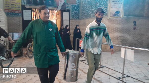  قاب پانا میزبان چایخانه های حسینه امام خمینی (ره)
