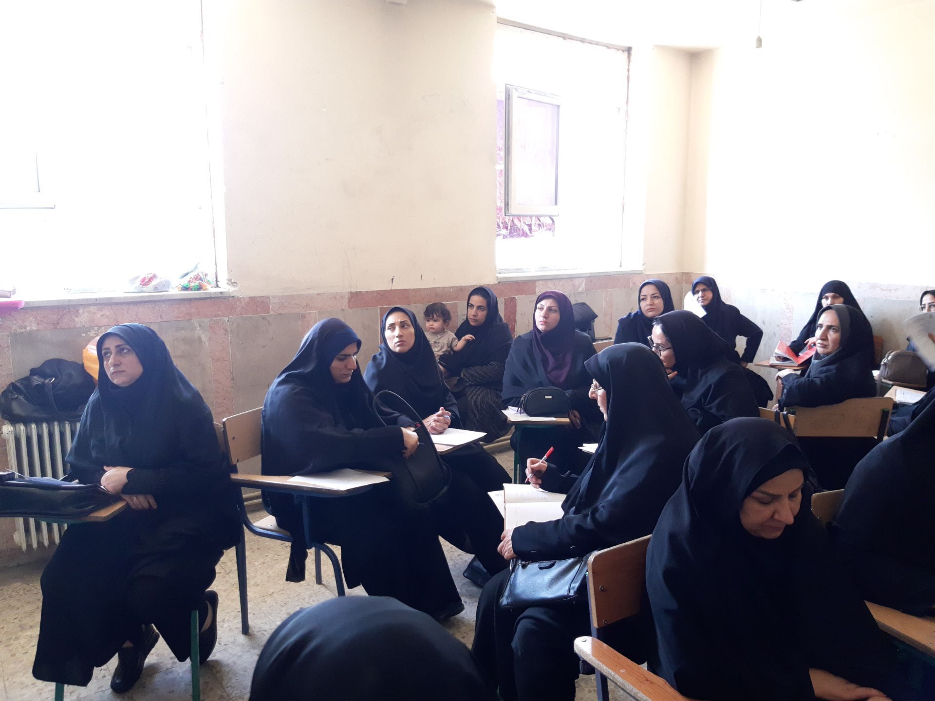 برگزاری دومین جلسه دوره توانمندسازی نیروی انسانی آموزش و پرورش در منطقه زاغه