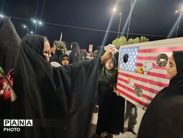 سوگواری مردم بخش بهمن ابرکوه در نهمین شب شهادت امام شهیدشان