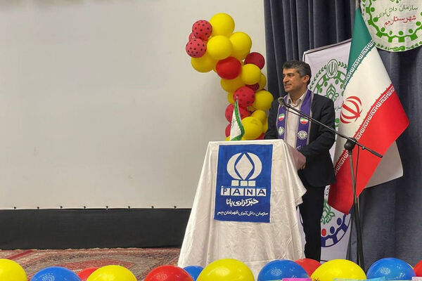 تجلیل از مربیان و دانش‌آموزان برتر شهرستان جم