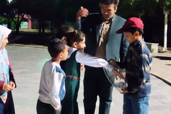 برگزاری همایش پیاده روی خانوادگی در باغ بانوان نجف آباد 