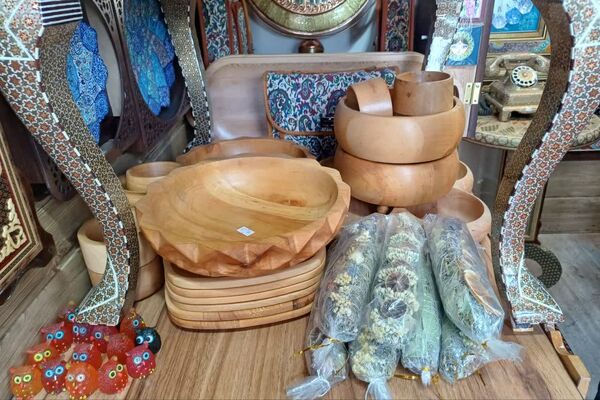 صنایع دستی رونق بازارهای شیراز 