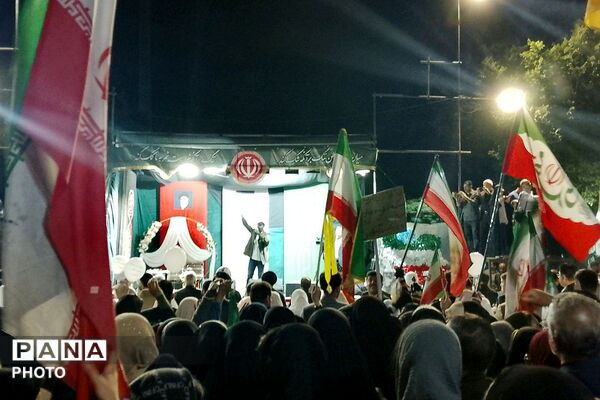 جشن ازدواج ساده ۴۷ زوج جوان؛ جلوه‌ای همانند پیوند آسمانی