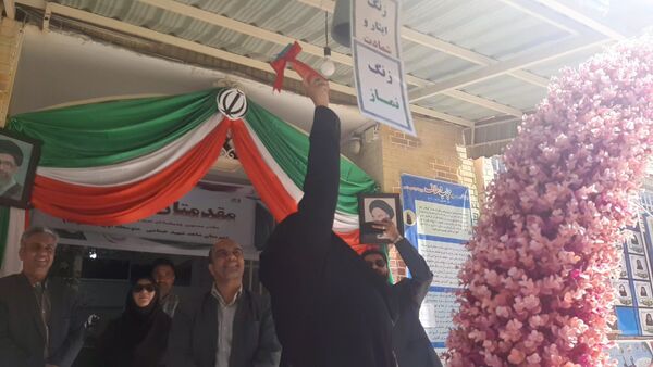 بزرگداشت هفته‌ دفاع مقدس در دبیرستان شاهد شهید حمامی