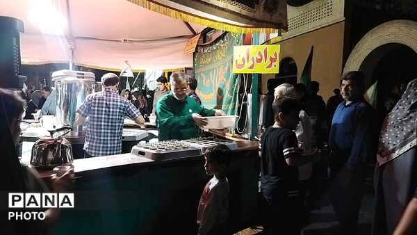 چایخانه هیئت الزهرا در صد و یکمین شب از اجتماعات مردمی 