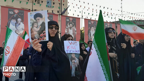 اجتماع بزرگ عزاداران امام شهید آیت‌الله العظمی سید‌علی حسینی خامنه‌ای «ره» در میدان امام حسین«ع»اصفهان