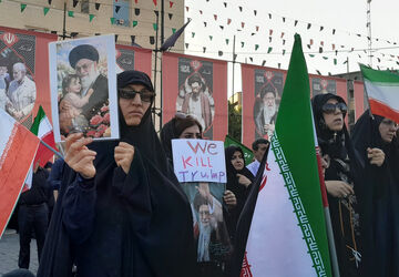 اجتماع بزرگ عزاداران امام شهید آیت‌الله العظمی سید‌علی حسینی خامنه‌ای «ره» در میدان امام حسین«ع»اصفهان