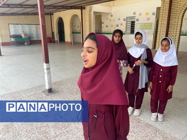 نمایش‌های خلاقانه دانش‌آموزان سیریک به‌مناسبت هفته کتاب