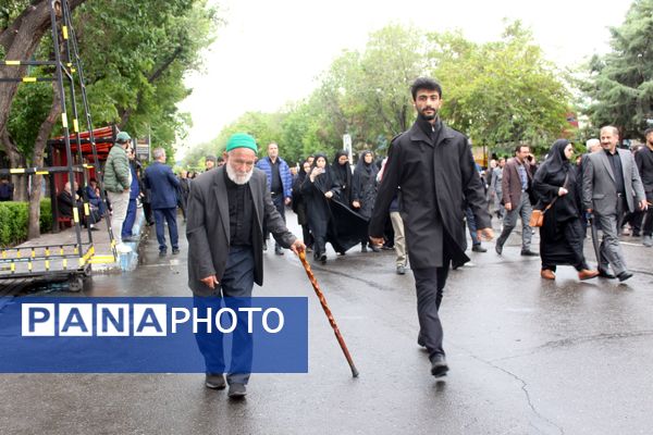 مراسم تشییع شهدای خدمت در تبریز 