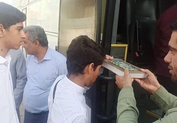اعزام ۴۲ دانش‌‌آموز پسر میناب به مرحله استانی مسابقات قرآن، عترت و نماز