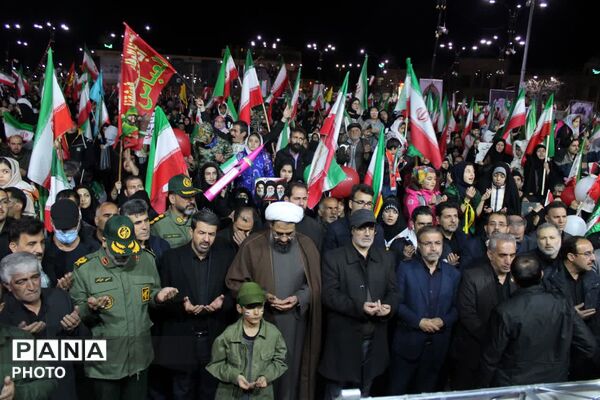 مراسم باشکوه اربعین شهادت رهبر شهید انقلاب اسلامی وشهدای میناب