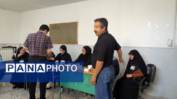 حضور پرشور مردم شهرستان نور در انتخابات