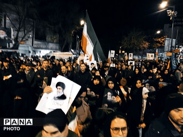 حضور ملت غیور بجنورد در شهرستان بجنورد  پی شهادت رهبر انقلاب 
