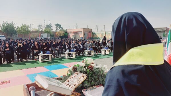برگزاری مراسم هفته پژوهش در آموزشگاه فرزانگان هیأت امنای ملارد