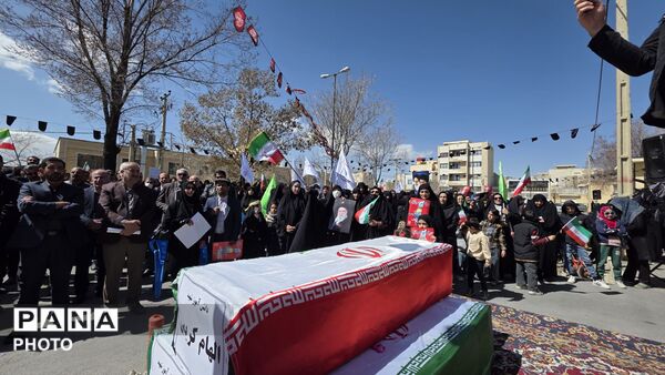 تجمع و خونخواهی فرهنگیان در شهرکرد 