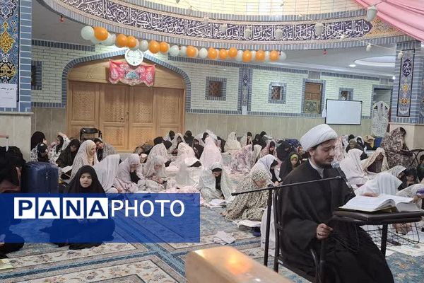 برگزاری اعتکاف دانش‌آموزی در مسجد امیرالمؤمنین(ع) باقرشهر 