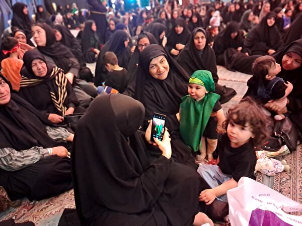 مراسم شیرخوارگان حسینی در حسینیه عاشقان ثارالله قائمشهر