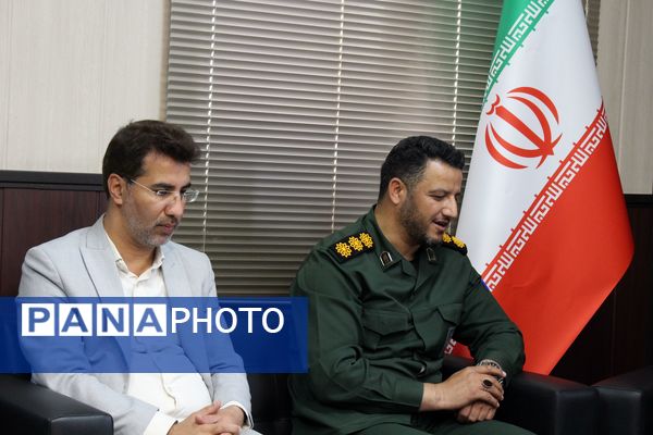 دیدار فرمانده سپاه سیدالشهدا (ع) استان تهران با مدیرکل آموزش و پرورش شهرستان‌های تهران به‌مناسبت هفته معلم