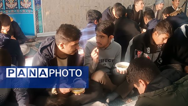 زیارت عاشورا در آخرین هفته آبان ماه در دبیرستان شاهد ابوذر غفاری 