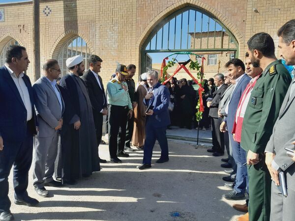 اعزام کاروان زیارتی راهیان نور لردگان 