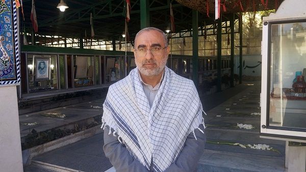 یکی از مهم‌ترین اقدامات در هفته دفاع مقدس زنده نگه داشتن یاد و خاطره شهدا است