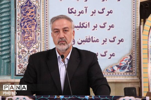 از صفوف بندگی تا قاب دوربین؛ جلوه باشکوه وحدت در نماز جمعه 