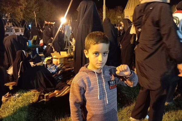 دهه نودی‌ها و هشتادی‌ها در تویسرکان به میدان آمدند