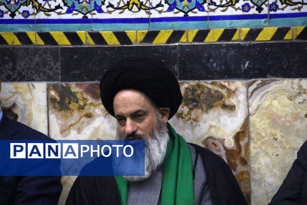 گرامیداشت حماسه ۹ دی در مسجد حظیره یزد