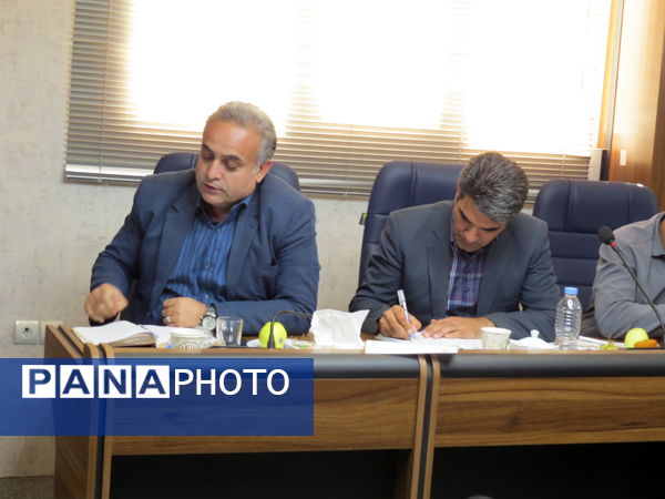 برگزاری جلسه پروژه‌های نهضت ملی توسعه عدالت در فضاهای آموزشی