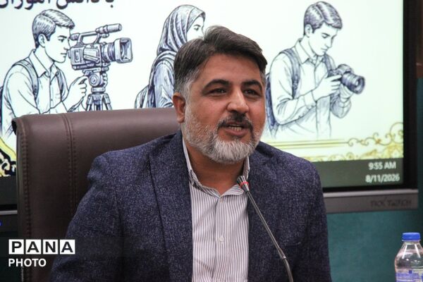 کارگروه «آینده‌سازان» و پیوند رسانه با فناوری؛ گردهمایی دانش‌آموزان در پارک علم و فناوری یزد