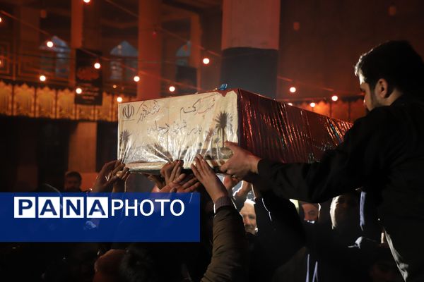 سوگواری و وداع با پیکر پاک شهدای گمنام در مسجد جامع بجنورد