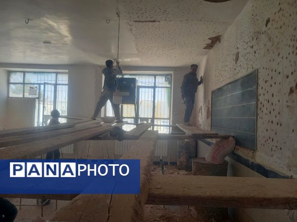 بازسازی و ترمیم دیوارهای فرسوده دبستان شهید نجفی فدافن