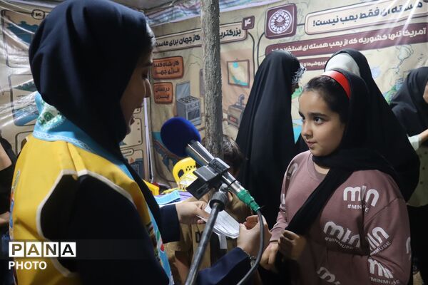 سازمان دانش آموزی میزبان دانش‌آموزان در غرفه با انرژی ها