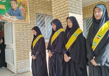 تشییع شهید گمنام در دبیرستان نورالهدی کبودراهنگ 