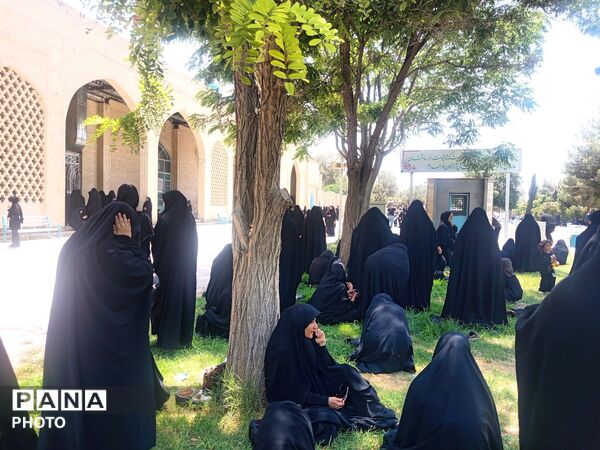 نماز متفاوت ظهر عاشورا