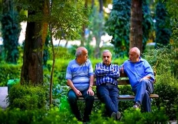 پرداخت معوقات فروردین ماه بازنشستگان حداقل‌بگیر از امروز