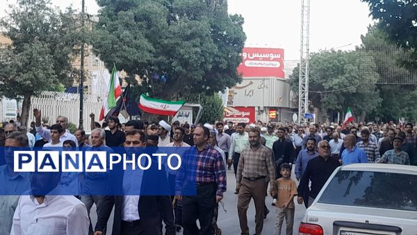  حضور بی نظیر مردن نیشابور در راهپیمایی بر علیه حمله رژیم صهیونسیتی