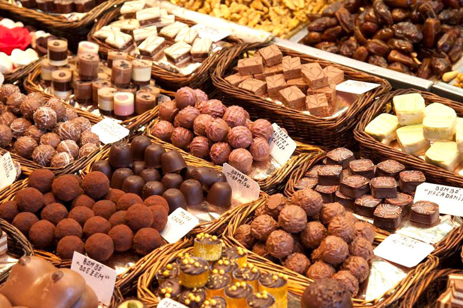 شکلات های موجود در بازار مشمول استاندارد اجباری هستند