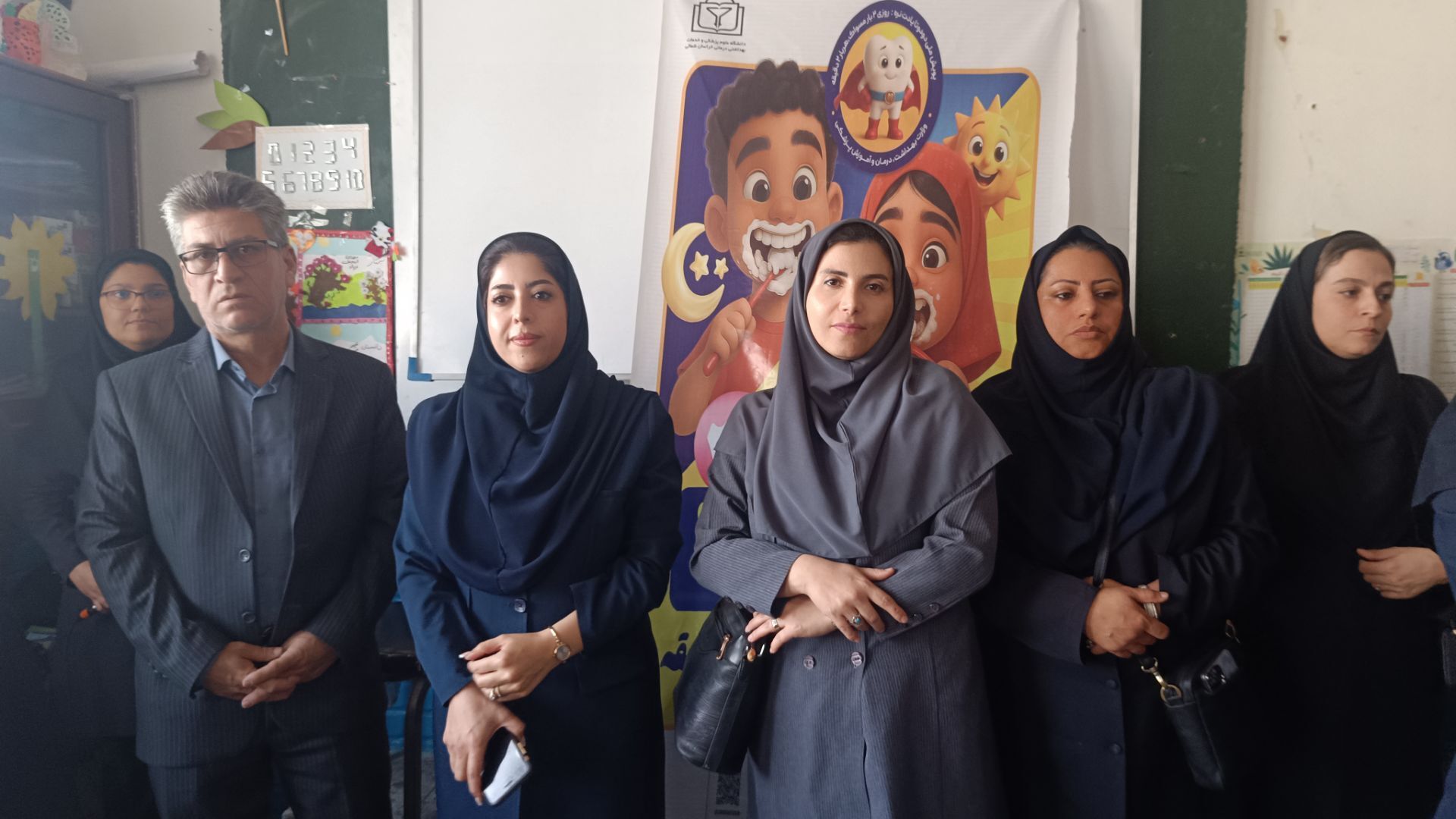 پویش مسواک خشک در مدرسه ضحی ۱ شهرستان شیروان