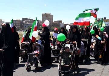 تجمع کودکان یک هزار و چهارصدی اسلامشهر 