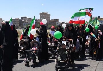 تجمع کودکان یک هزار و چهارصدی اسلامشهر 