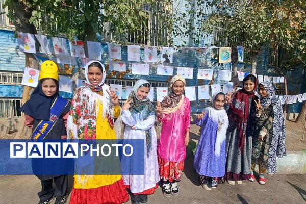مراسم گرامیداشت هفته بهداشت روان در دبستان هاشمی رفسنجانی شهرستان قرچک 