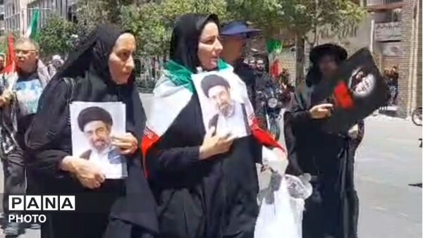 وداعِ باشکوه در مشهد؛ آخرین سفرِ رهبر شهید