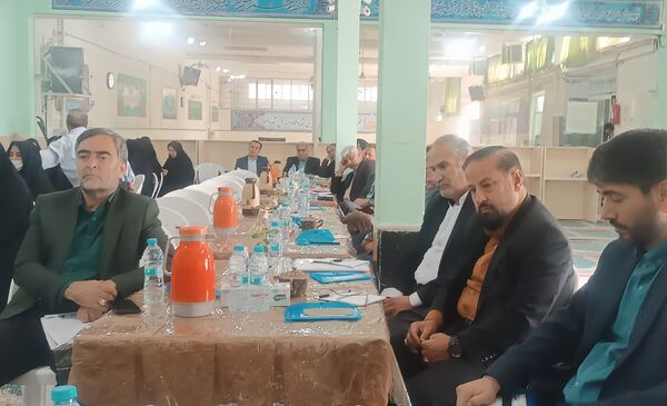 دومین جلسه مدیران متوسطه دوم نیشابور در دبیرستان ابوذر غفاری