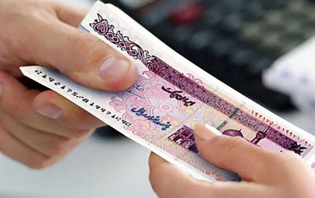 تسهیلات بانکی در قم باید با انعطاف بیشتری پرداخت شود