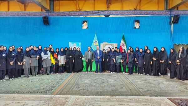 برگزاری لیگ جت دختران در مصلی بقیة اللّٰه شهرستان اشتهارد 