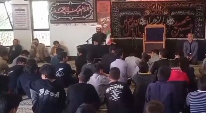 مراسم عزاداری دهه فاطمیه در دبیرستان امام حسین (ع) شهرستان نهبندان