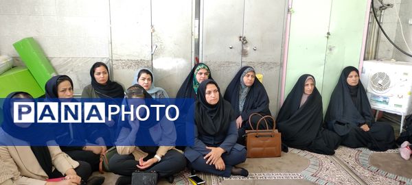 برگزاری کارگاه آموزش مشاوره خانواده در مدرسه شهید خاقانی شهرستان شیروان