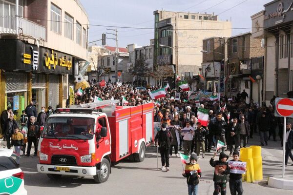 فیروزکوه یکپارچه عشق؛ راهپیمایی ۲۲ بهمن باشکوهترین جلوه وحدت شد